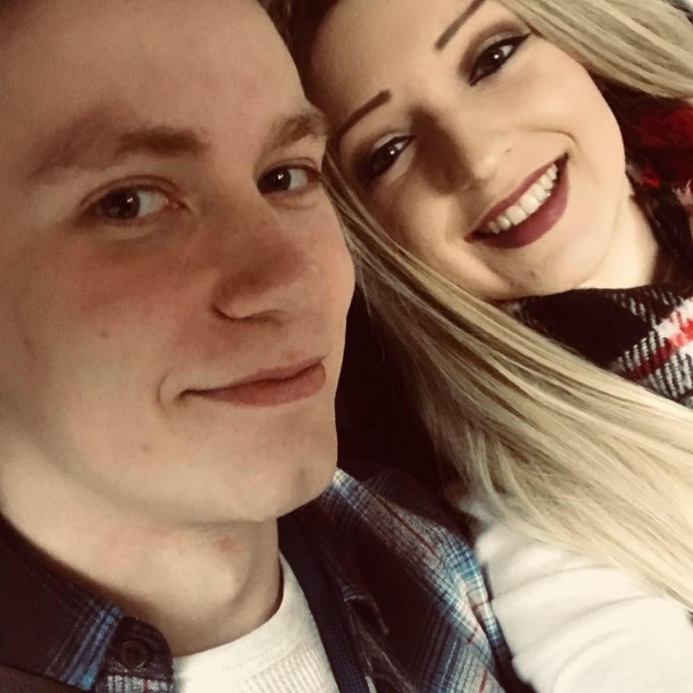 Meet your Posher, Emii